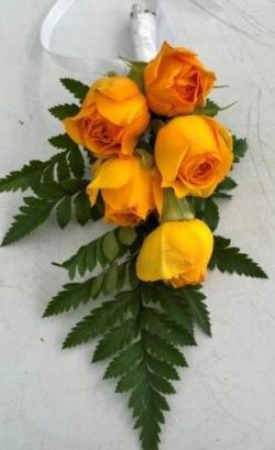flower wedding boutonniere yellowb