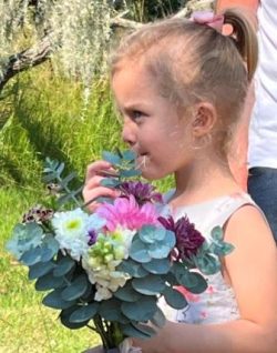flower wedding flower girlb